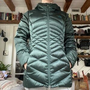 The North Face 550 Dark Teal Puffer Down Coat